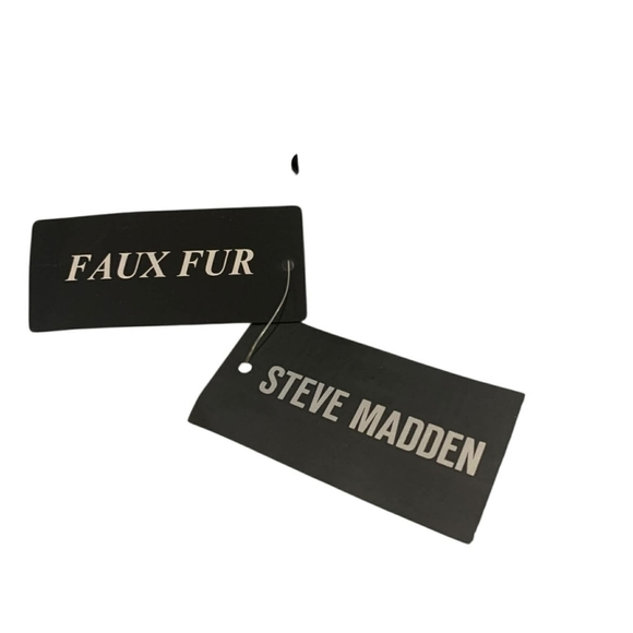 Steve Madden NWT Fleece Lined Pocket Scarf Wrap Snap Close Animal Print OS New - Picture 10 of 11